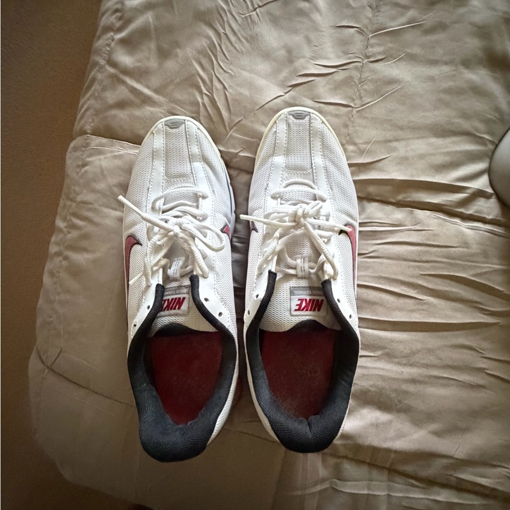 Nike Men's White and Red Sneakers